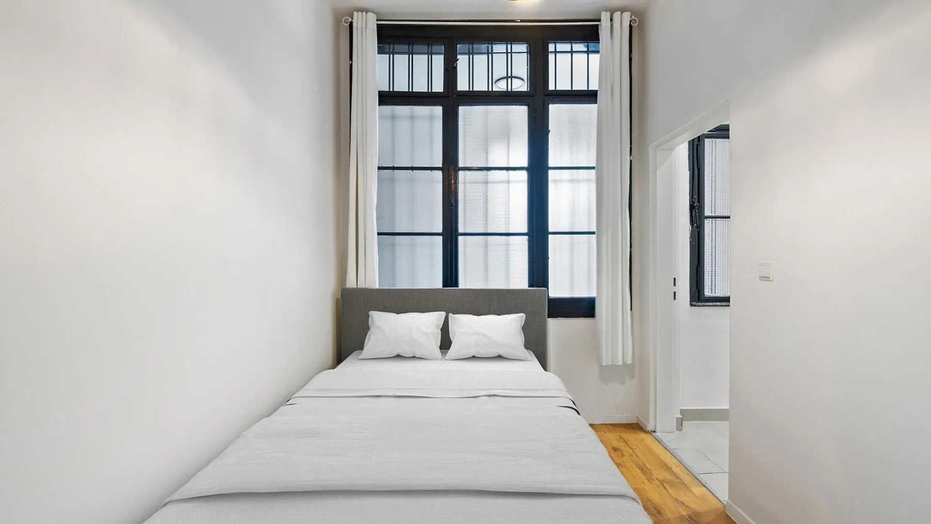 Apartments Maximilian Vienna 0*,  Austria