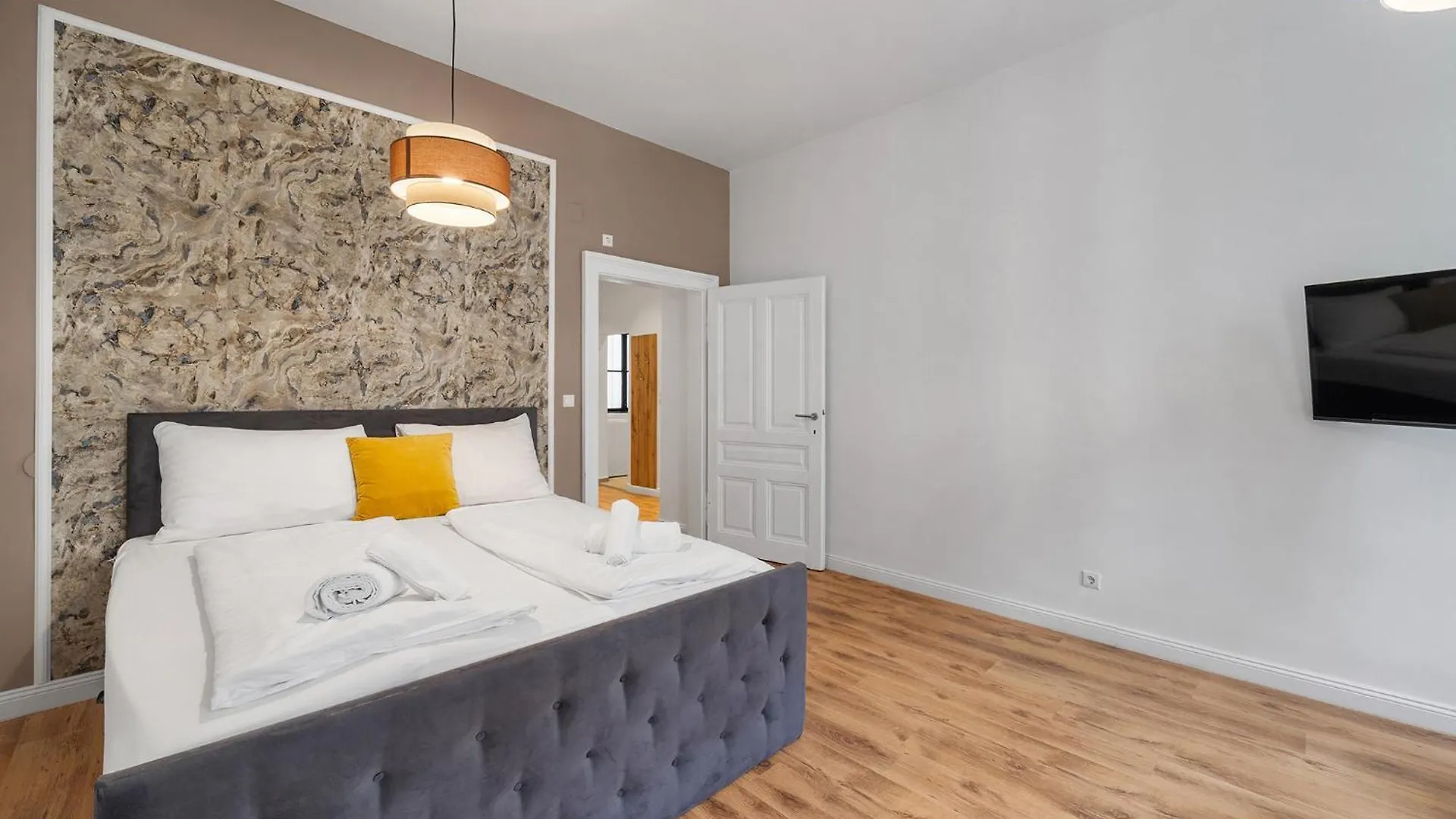 Apartments Maximilian Vienna
