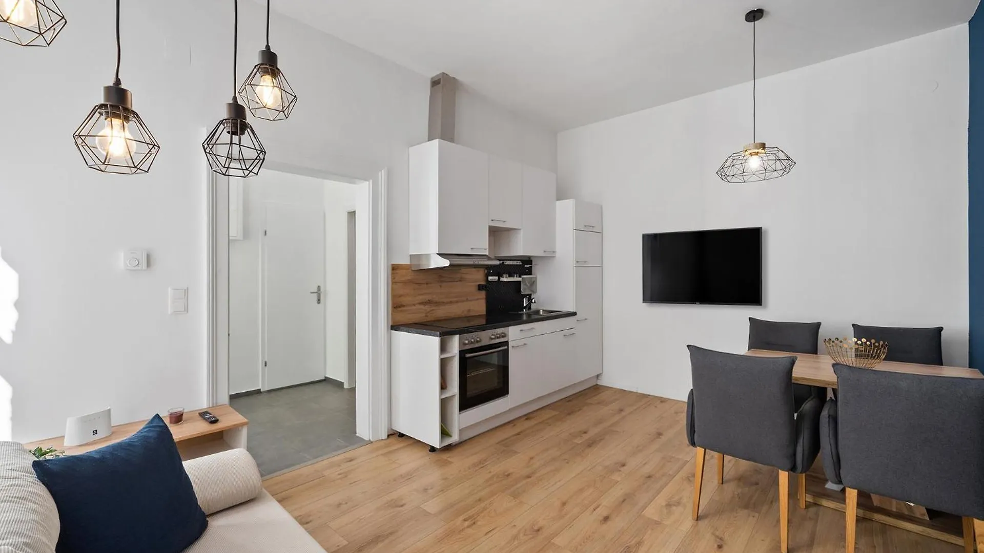 Apartments Maximilian Vienna 0*,